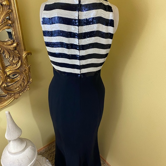 Escada size 38 formal dress - Picture 3 of 5